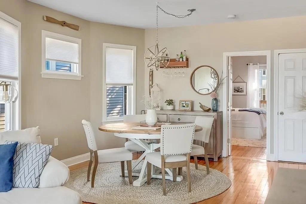 2 bed, 2 bath apartment for rent at 11 Juliette St Unit 3, Dorchester — photo 2 of 10