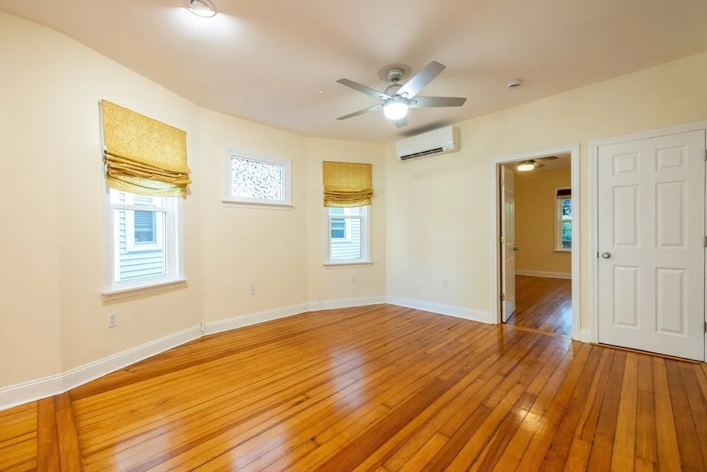 2 bed, 2 bath apartment for rent at 11 Juliette Unit ONE, Dorchester — photo 5 of 28