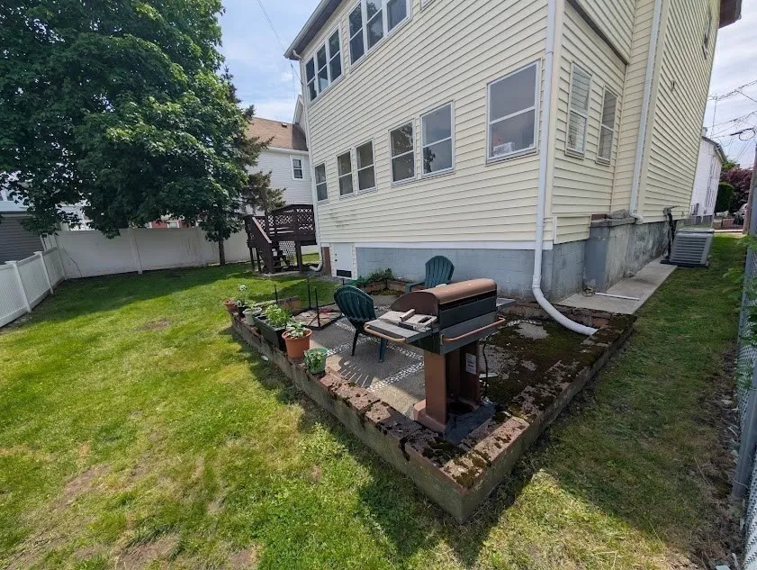 4 bed, 2 bath apartment for rent at 11 Kearney St Unit 2, Malden — photo 9 of 25