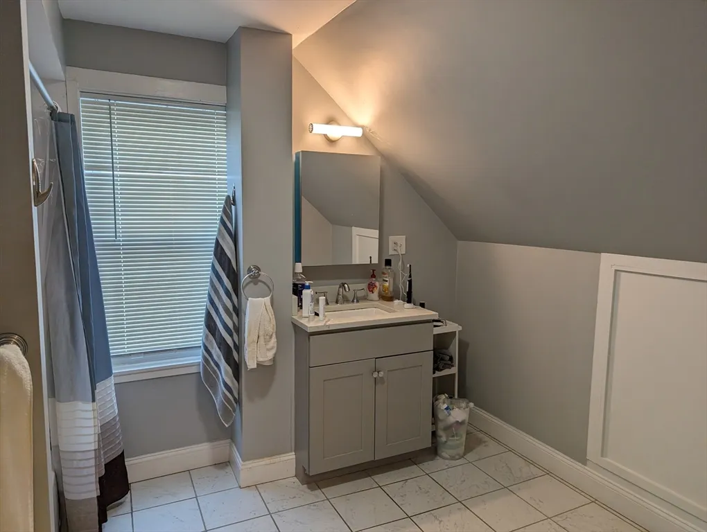 4 bed, 2 bath apartment for rent at 11 Kearney St Unit 2, Malden — photo 17 of 25