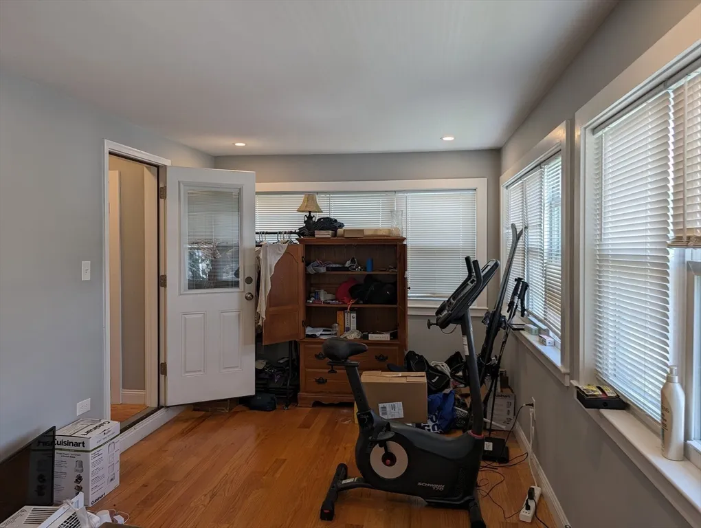 4 bed, 2 bath apartment for rent at 11 Kearney St Unit 2, Malden — photo 22 of 25