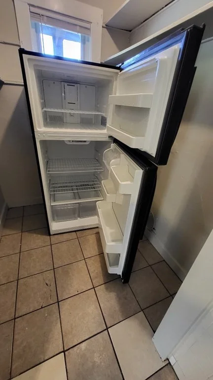 1 bed, 1 bath apartment for rent at 11 Kenberma Rd Unit 1, Boston — photo 4 of 12