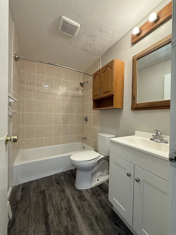 2 bed, 1 bath apartment for rent at 11 Kenmar Unit 16, Billerica — photo 9 of 17
