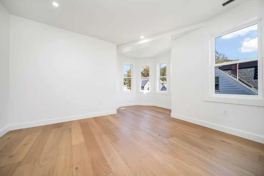 4 bed, 2 bath apartment for rent at 11 Knollin St Unit 2, Malden — photo 6 of 16