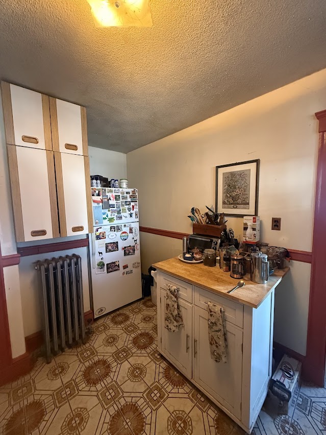 3 bed, 1 bath apartment for rent at 11 Lane Park Unit 1, Brighton — photo 13 of 17