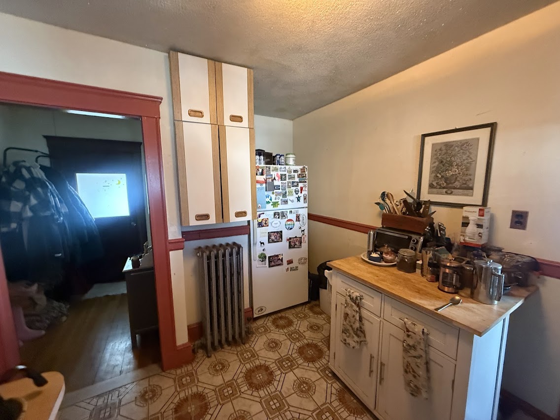 3 bed, 1 bath apartment for rent at 11 Lane Park Unit 1, Brighton — photo 7 of 17
