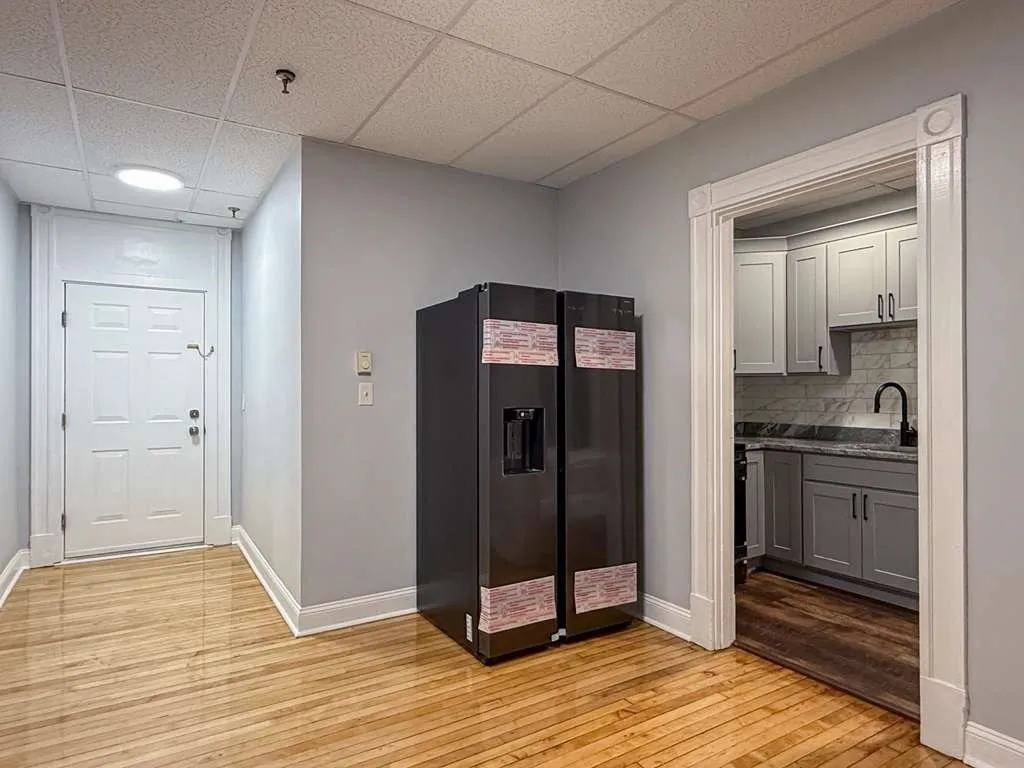 2 bed, 1 bath apartment for rent at 11 Lawrence St Unit 509, North Lawrence — photo 3 of 6