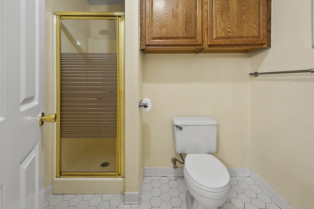 2 bed, 2 bath apartment for rent at 11 Ledgewood Way Unit 1, Peabody — photo 20 of 31