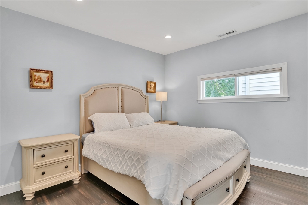4 bed, 2 bath apartment for rent at 11 Lexington St Unit 11, Bemis — photo 7 of 15