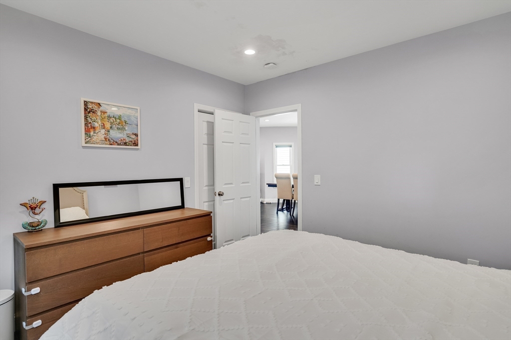 4 bed, 2 bath apartment for rent at 11 Lexington St Unit 11, Bemis — photo 6 of 15