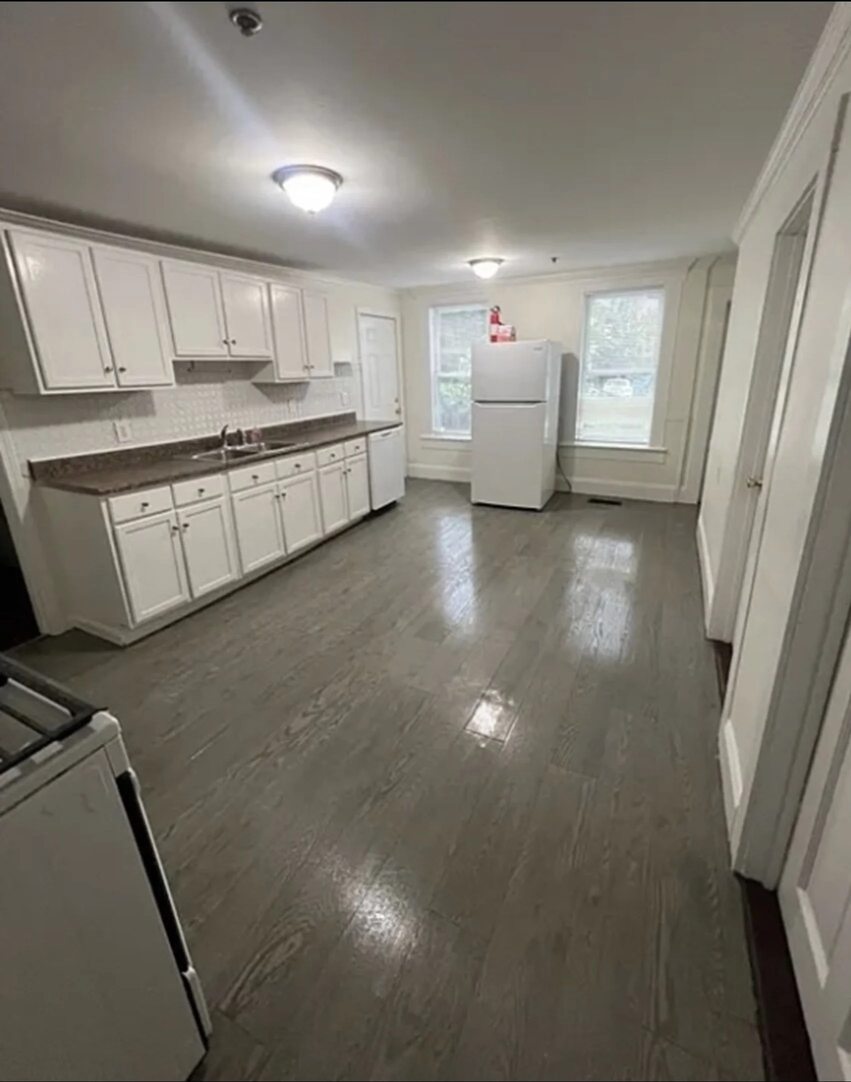 3 bed, 1 bath apartment for rent at 11 Lilley St Unit 7, Lowell — photo 3 of 10