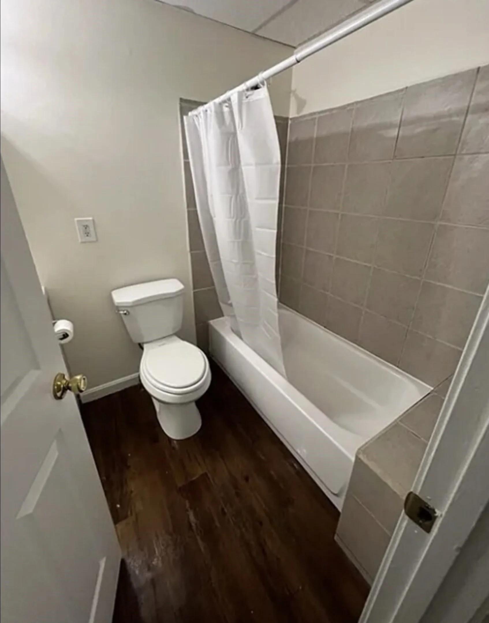 3 bed, 1 bath apartment for rent at 11 Lilley St Unit 7, Lowell — photo 9 of 10
