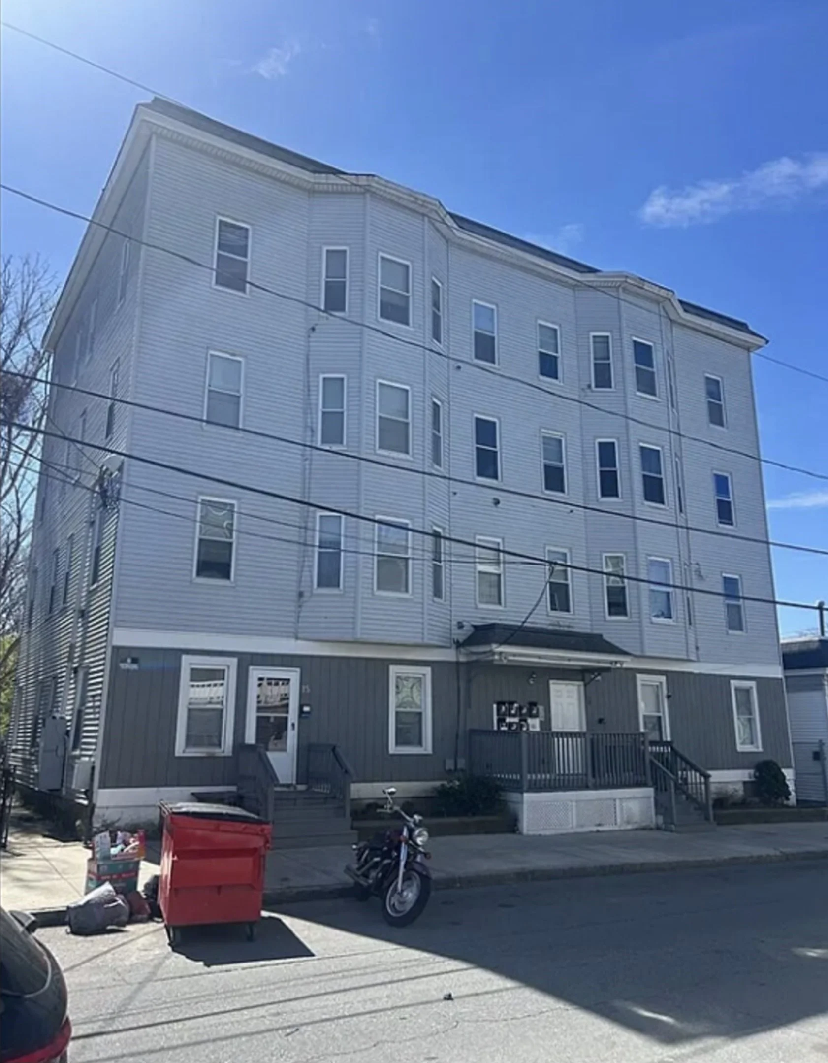 3 bed, 1 bath apartment for rent at 11 Lilley St Unit 7, Lowell — photo 1 of 10