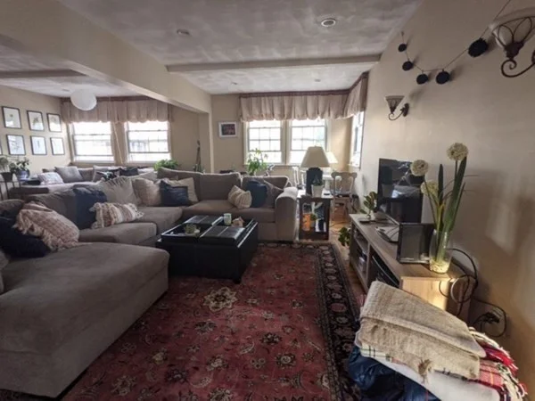 4 bed, 2 bath apartment for rent at 11 Lowden Ave Unit 2, Ball Square — photo 3 of 12