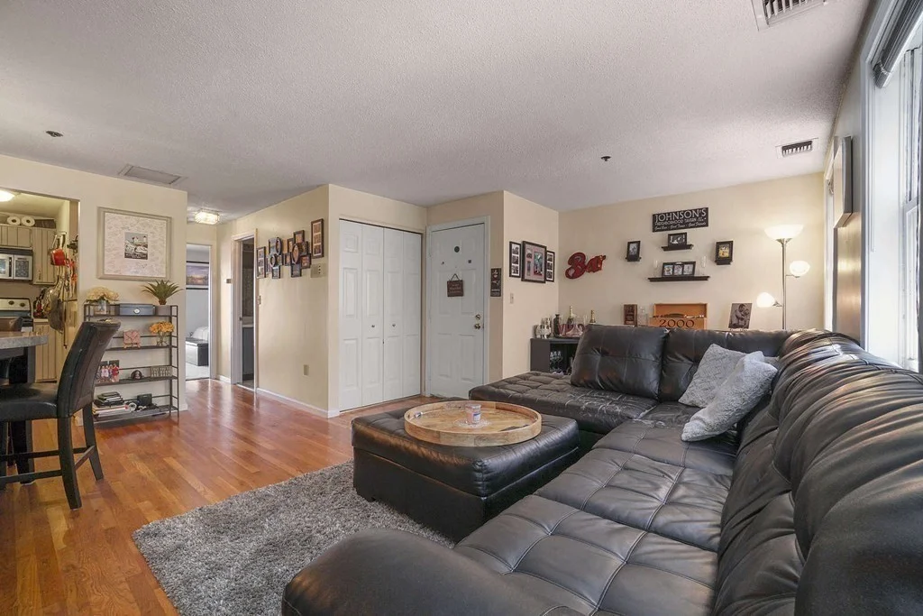 1 bed, 1 bath apartment for rent at 11 Main St Unit B, Charlestown