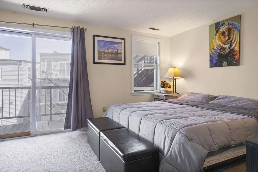 1 bed, 1 bath apartment for rent at 11 Main St Unit B, Charlestown — photo 7 of 11