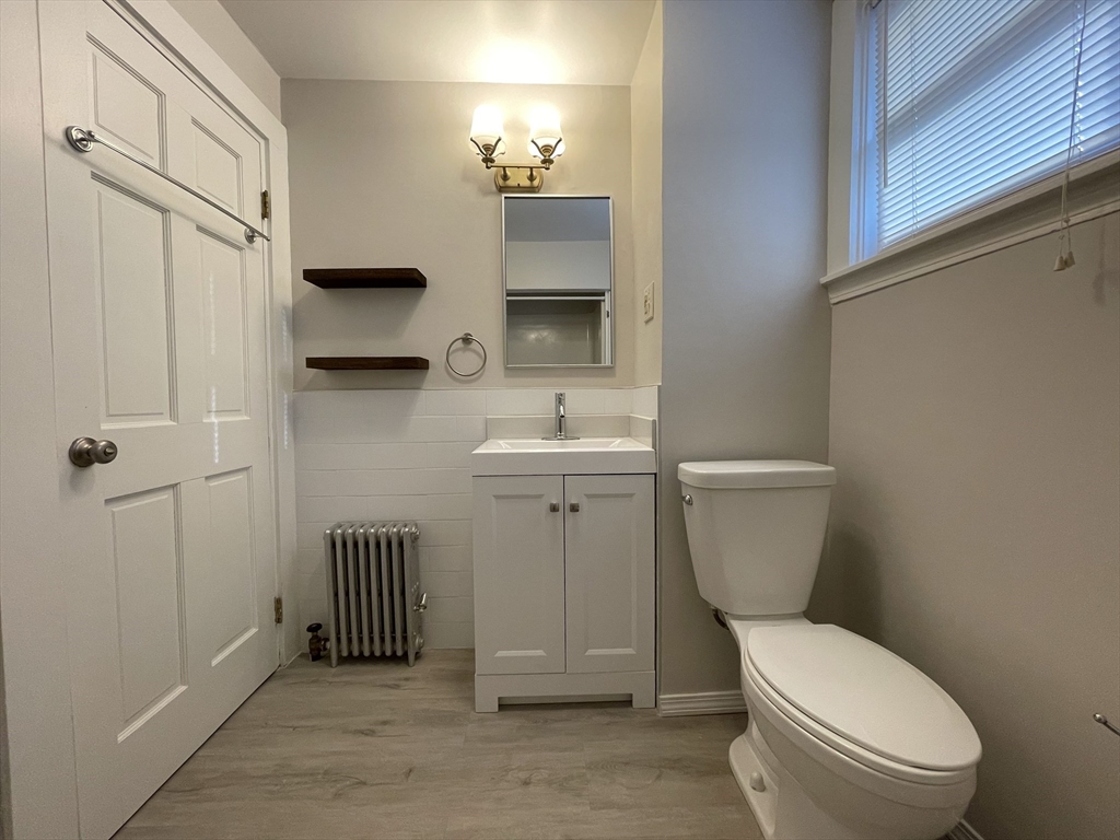 4 bed, 2 bath apartment for rent at 11 Maple Cir Unit 0, Newton Corner — photo 19 of 31