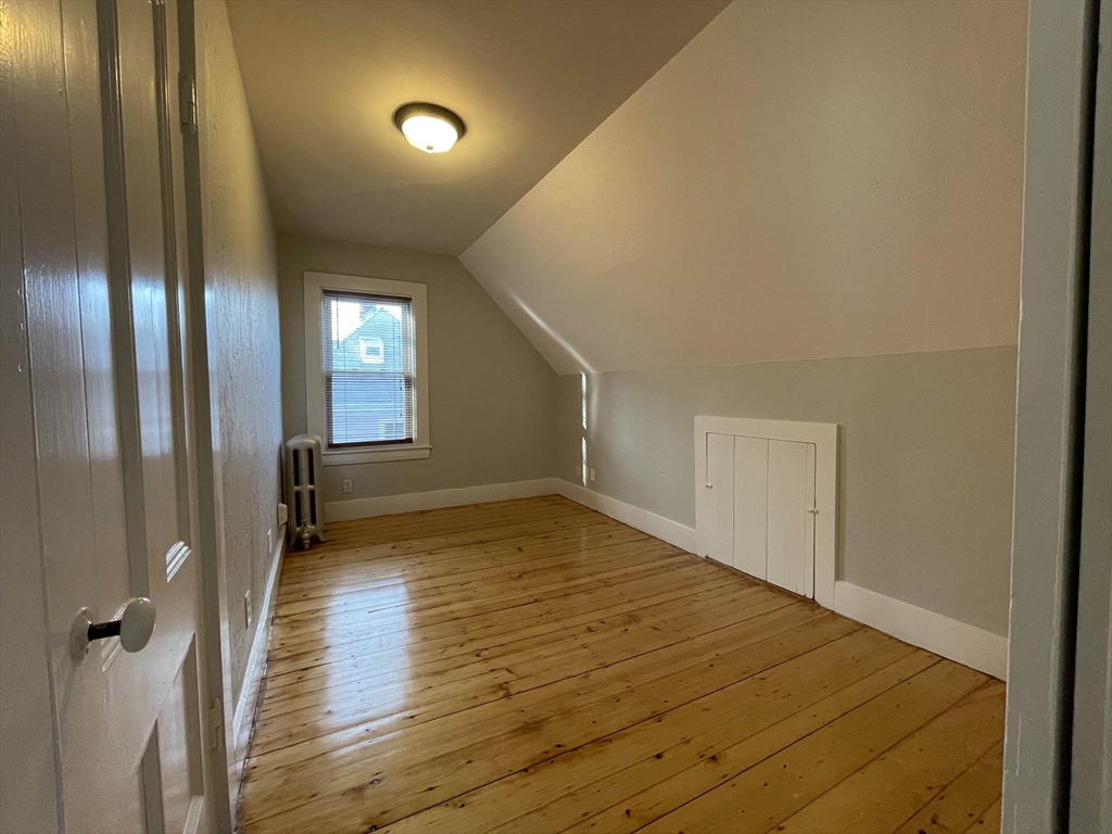 4 bed, 2 bath apartment for rent at 11 Maple Cir Unit 0, Newton Corner — photo 25 of 31