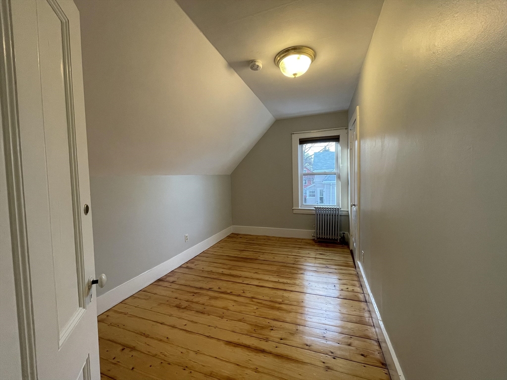 4 bed, 2 bath apartment for rent at 11 Maple Cir Unit 0, Newton Corner — photo 27 of 31