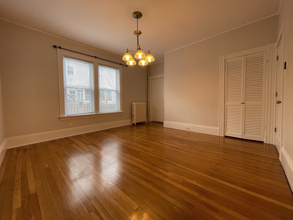 4 bed, 2 bath apartment for rent at 11 Maple Cir Unit 0, Newton Corner — photo 7 of 31
