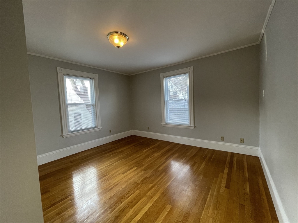 4 bed, 2 bath apartment for rent at 11 Maple Cir Unit 0, Newton Corner — photo 17 of 31