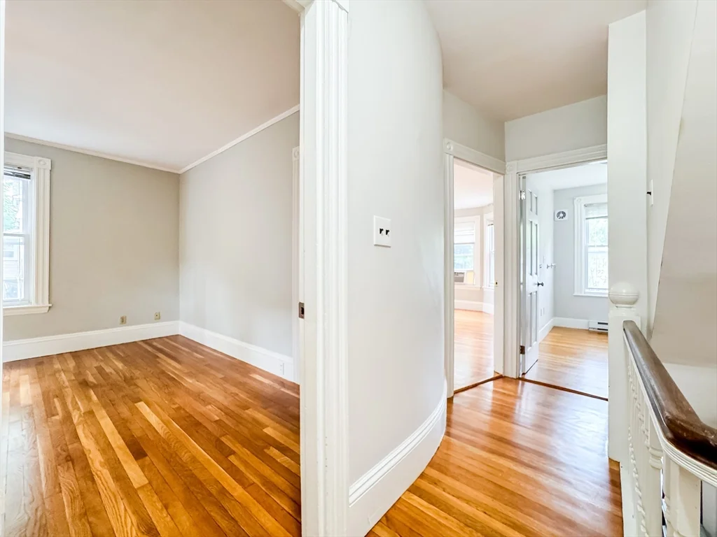 4 bed, 2 bath apartment for rent at 11 Maple Cir Unit 11, Newton — photo 16 of 29