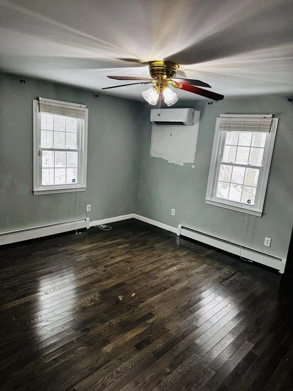 3 bed, 1 bath apartment for rent at 11 Maple St, West Boylston — photo 4 of 11