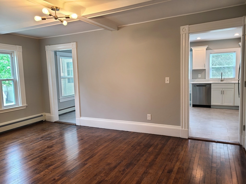 3 bed, 1 bath apartment for rent at 11 Maple Unit 1, Rockland — photo 10 of 30