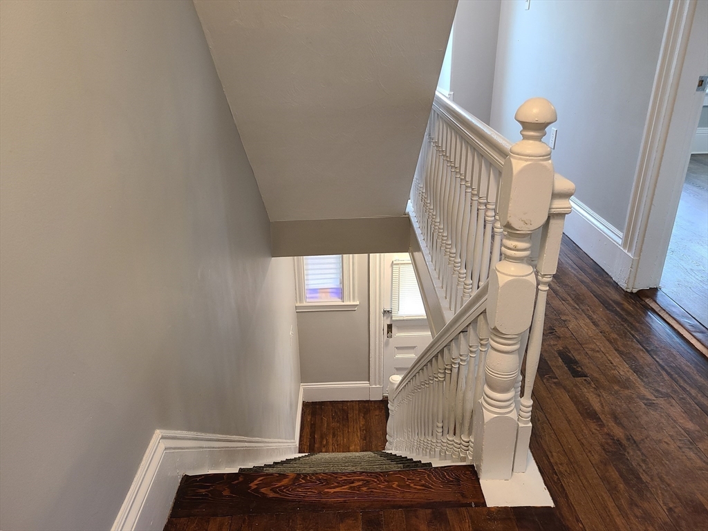 3 bed, 1 bath apartment for rent at 11 Maple Unit 1, Rockland — photo 22 of 30