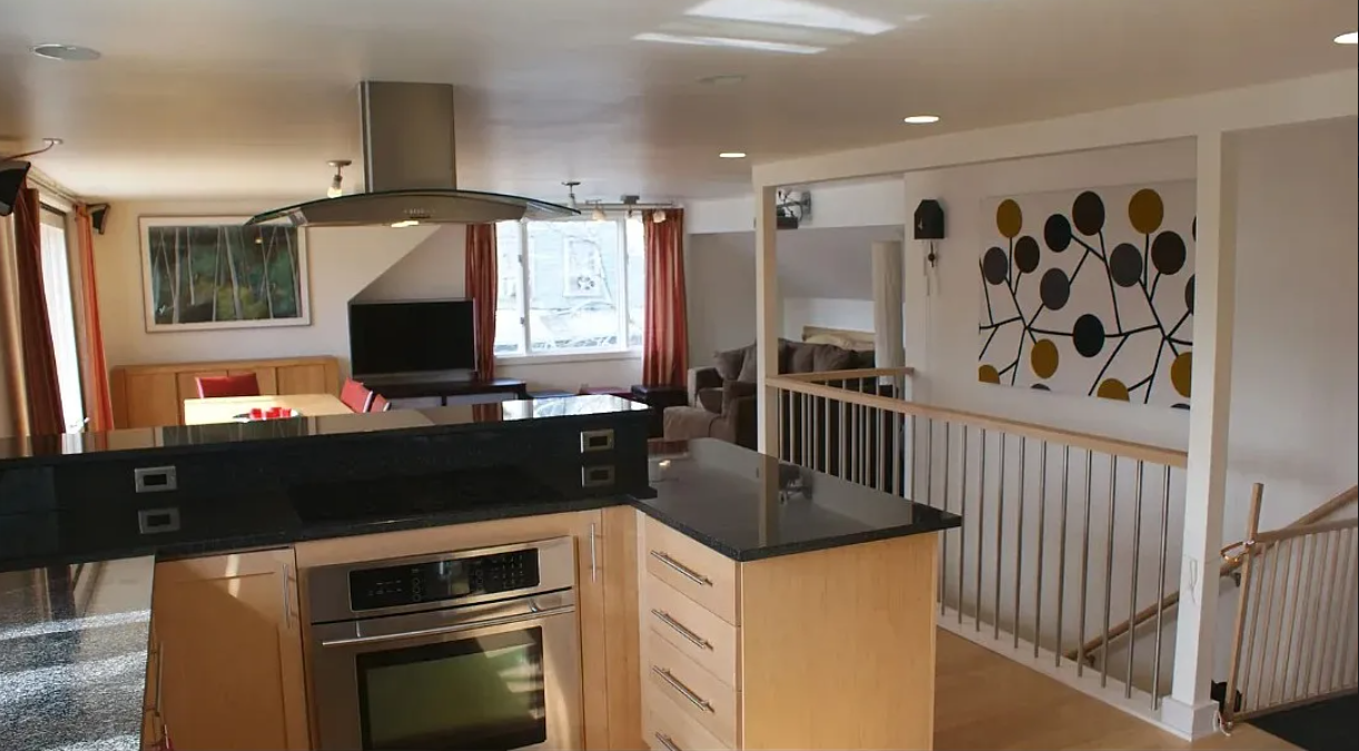 2 bed, 1 bath apartment for rent at 11 Marie Ave Unit 3, Mid Cambridge — photo 2 of 15