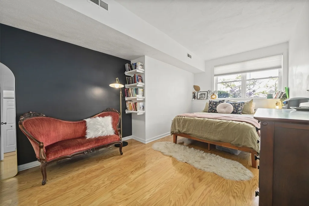 2 bed, 1 bath apartment for rent at 11 Marion St Unit A, Roslindale — photo 13 of 18