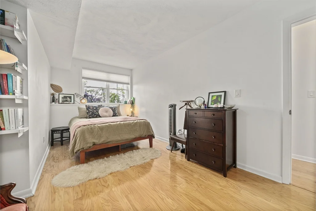 2 bed, 1 bath apartment for rent at 11 Marion St Unit A, Roslindale — photo 14 of 18