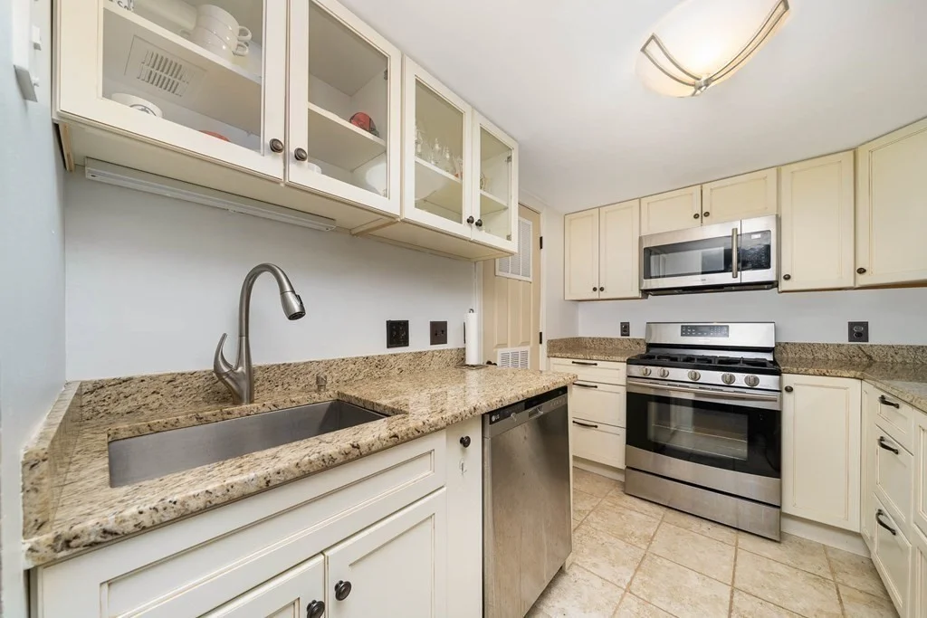 2 bed, 1 bath apartment for rent at 11 Marion St Unit D, Roslindale — photo 8 of 13
