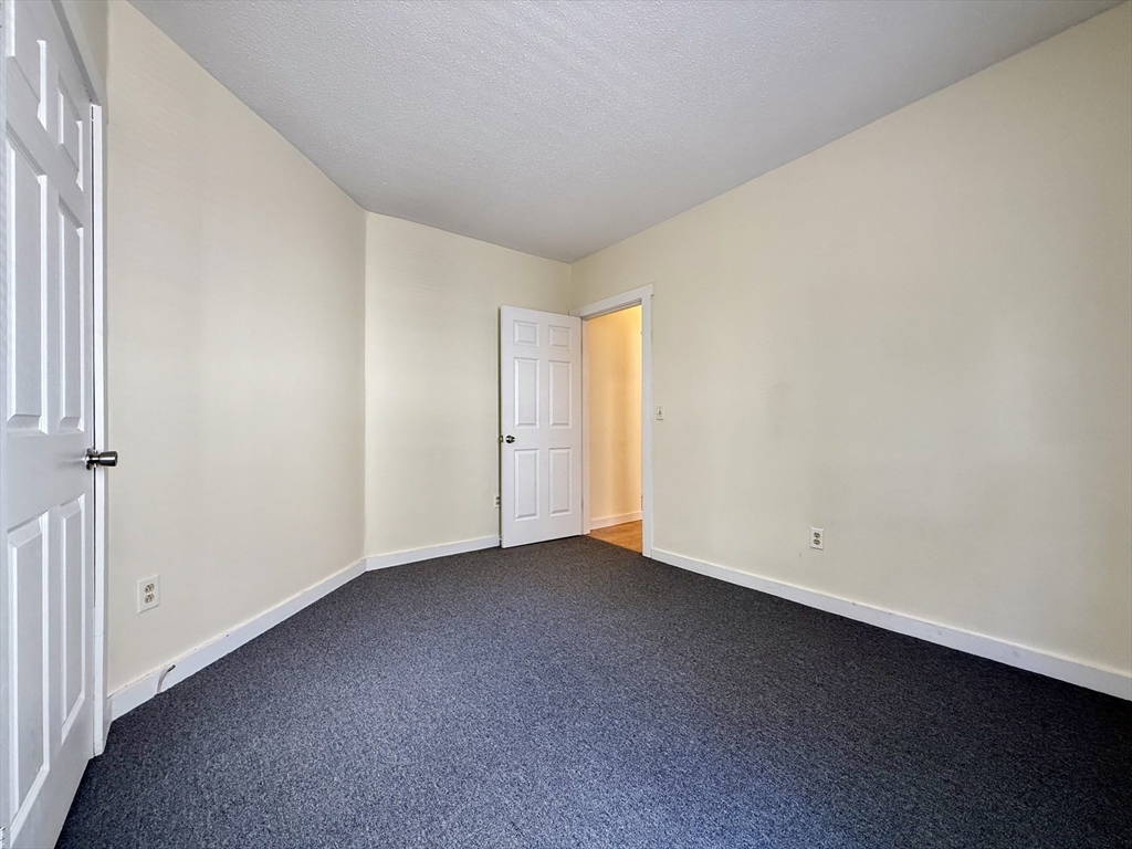 4 bed, 1 bath apartment for rent at 11 Mason Ave Unit 1, North Attleboro — photo 13 of 18