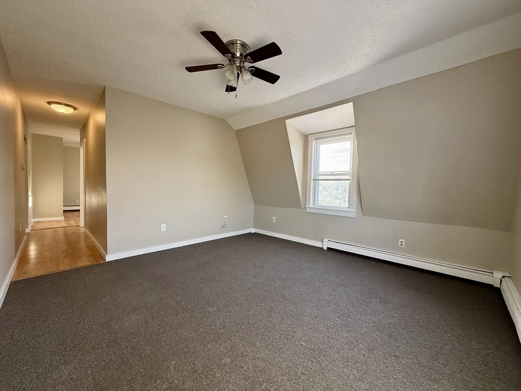 4 bed, 1 bath apartment for rent at 11 Mason Ave Unit 4, North Attleboro — photo 4 of 16