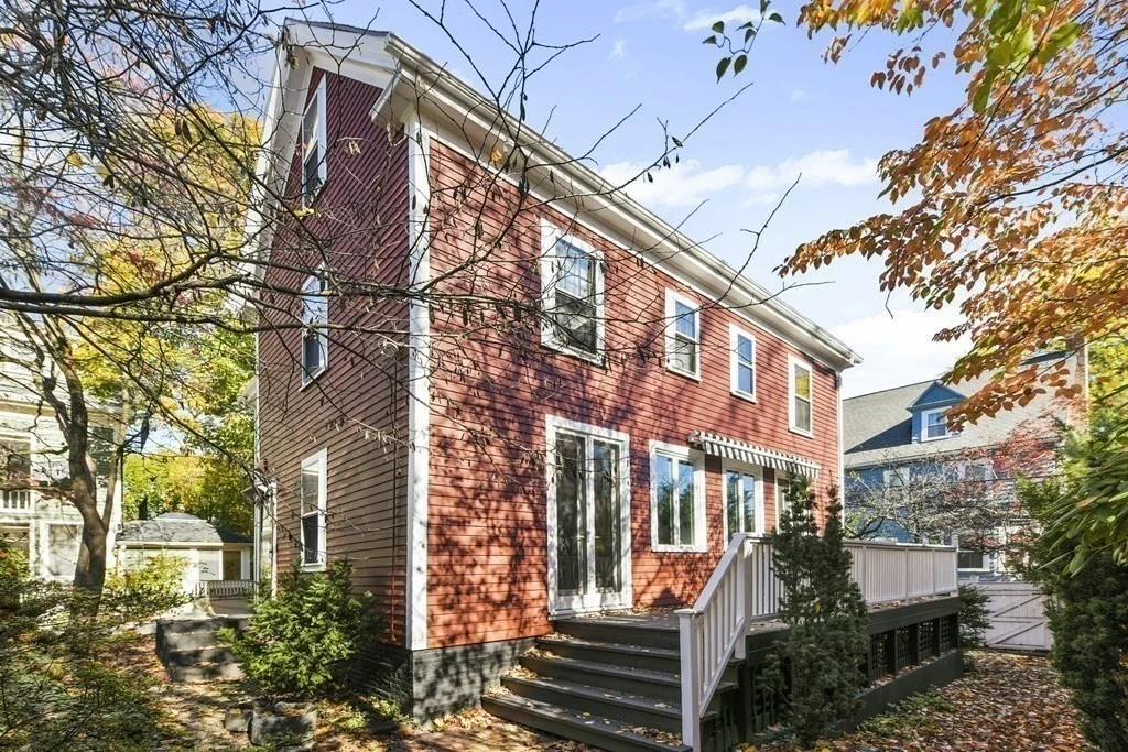 3 bed, 3 bath apartment for rent at 11 Maynard Pl Unit 11, West Cambridge — photo 17 of 22