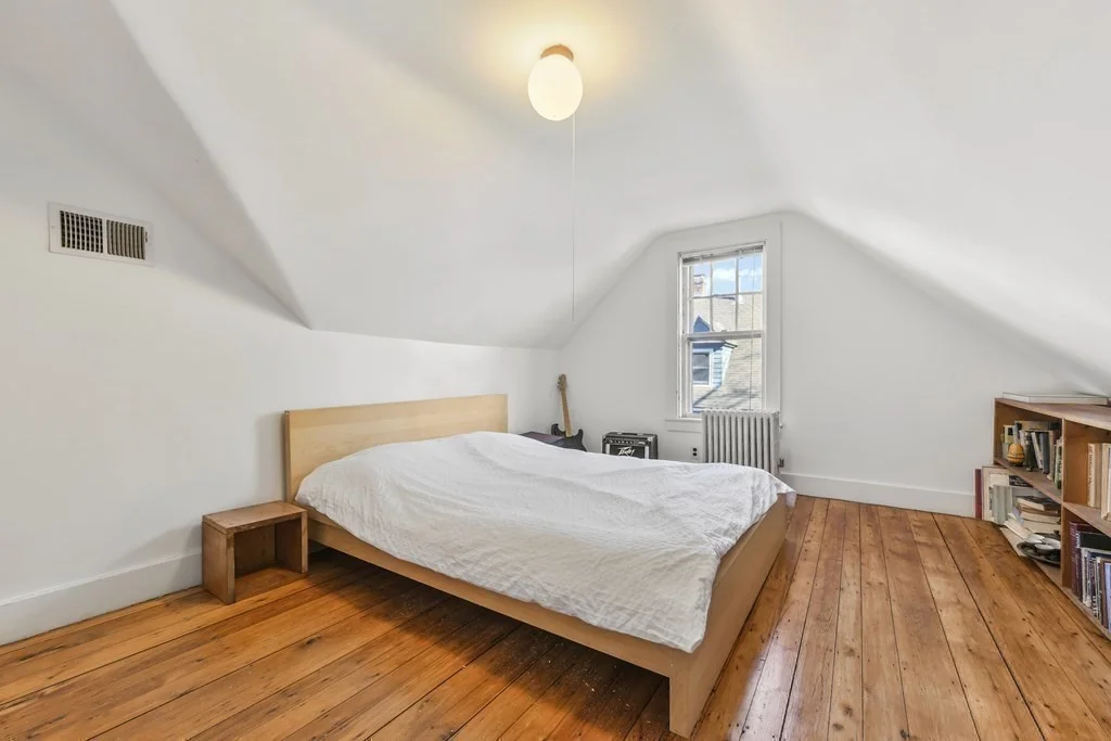 3 bed, 3 bath apartment for rent at 11 Maynard Pl Unit 11, West Cambridge — photo 13 of 22