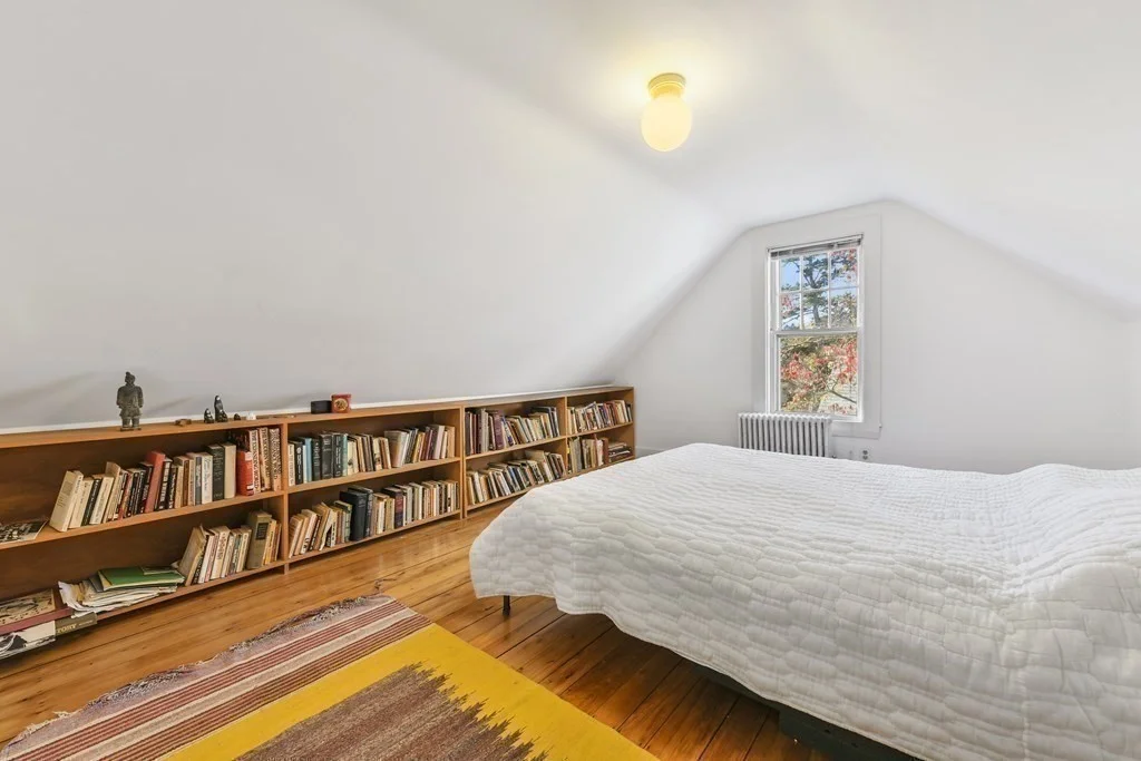 3 bed, 3 bath apartment for rent at 11 Maynard Pl Unit 11, West Cambridge — photo 15 of 22