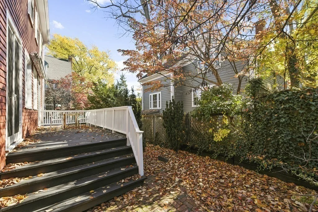 3 bed, 3 bath apartment for rent at 11 Maynard Pl Unit 11, West Cambridge — photo 19 of 22