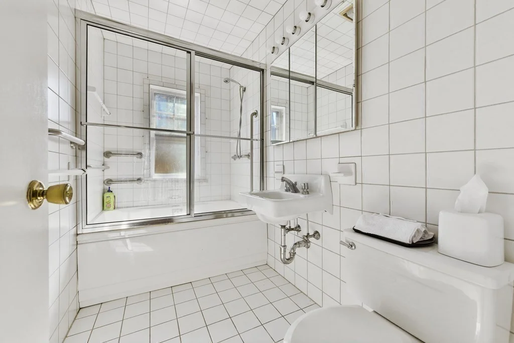 3 bed, 3 bath apartment for rent at 11 Maynard Pl Unit 11, West Cambridge — photo 12 of 22