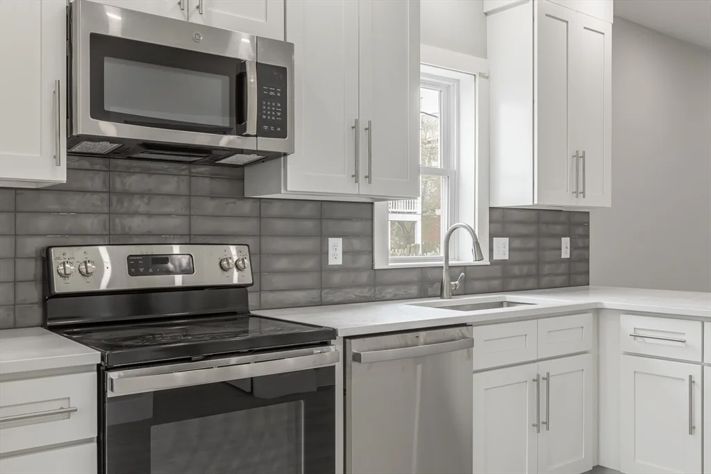 2 bed, 1 bath apartment for rent at 11 Mclellen Unit 1, Dorchester — photo 8 of 8