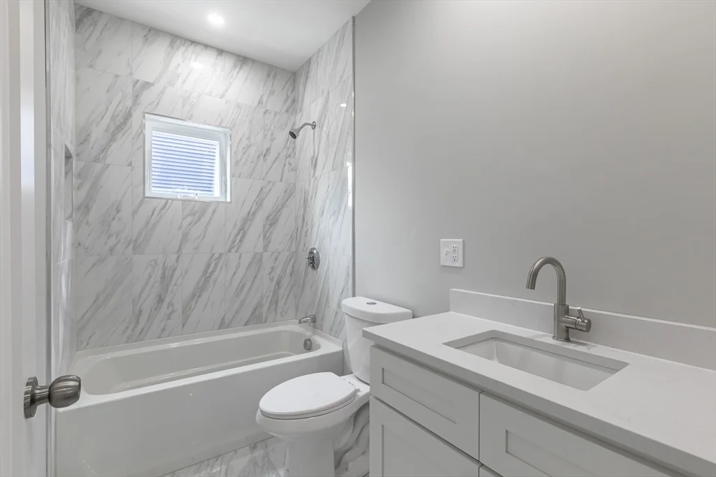 2 bed, 1 bath apartment for rent at 11 Mclellen Unit 1, Dorchester — photo 6 of 8