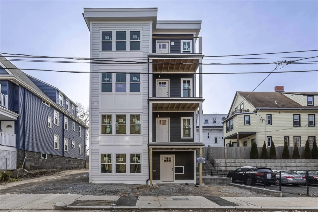 2 bed, 1 bath apartment for rent at 11 Mclellen Unit 1, Dorchester — photo 2 of 8