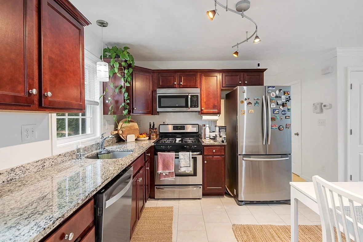 2 bed, 1 bath apartment for rent at 11 Merrimac Way Unit B, Tyngsborough — photo 9 of 24