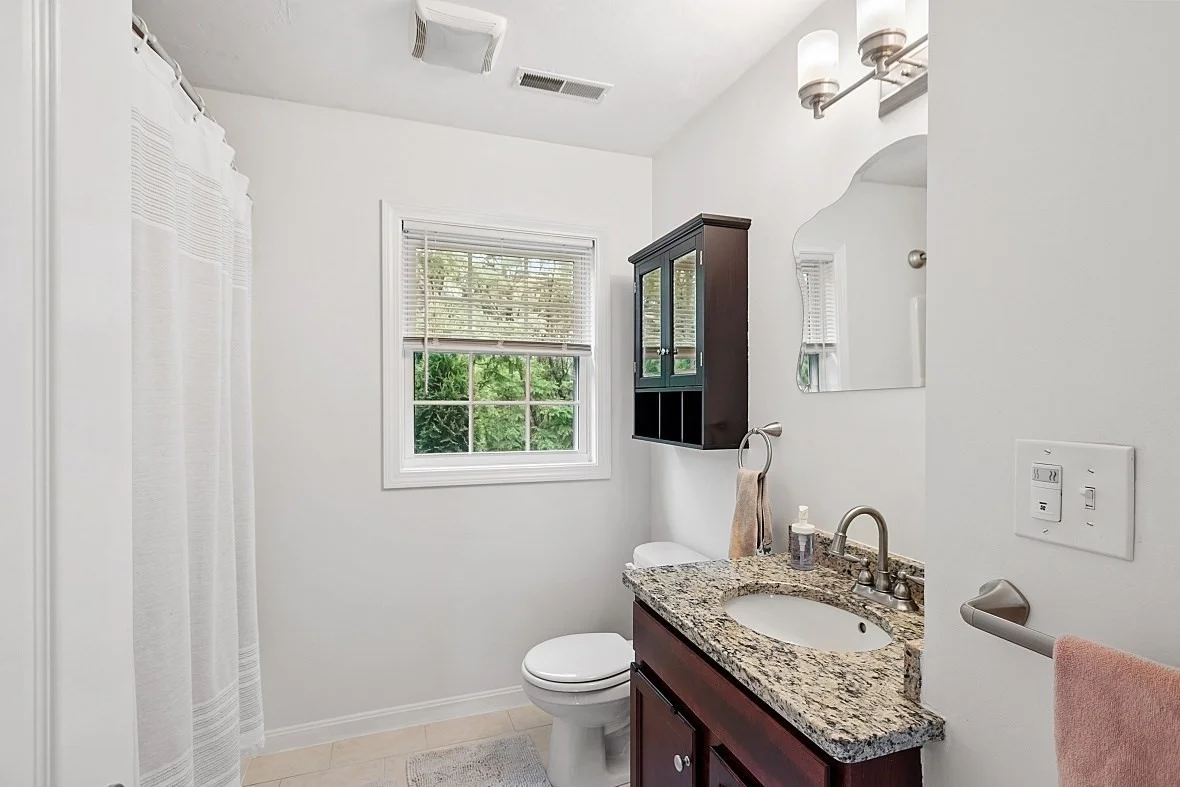 2 bed, 1 bath apartment for rent at 11 Merrimac Way Unit B, Tyngsborough — photo 19 of 24