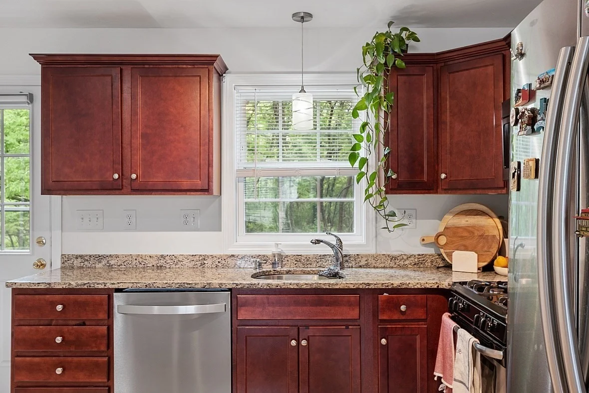 2 bed, 1 bath apartment for rent at 11 Merrimac Way Unit B, Tyngsborough — photo 8 of 24