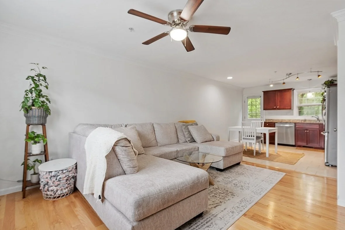 2 bed, 1 bath apartment for rent at 11 Merrimac Way Unit B, Tyngsborough — photo 5 of 24