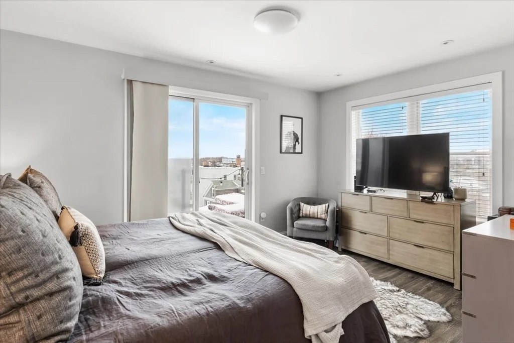 2 bed, 2 bath apartment for rent at 11 Minot St Unit 306, Dorchester — photo 13 of 21