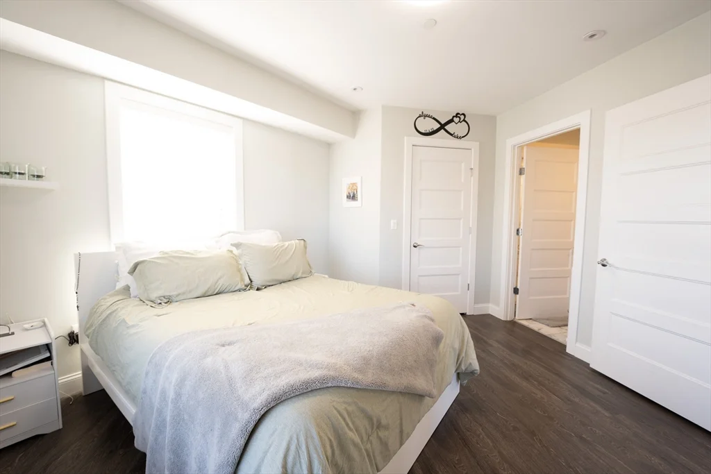 2 bed, 2 bath apartment for rent at 11 Minot Unit 203, Dorchester — photo 5 of 16