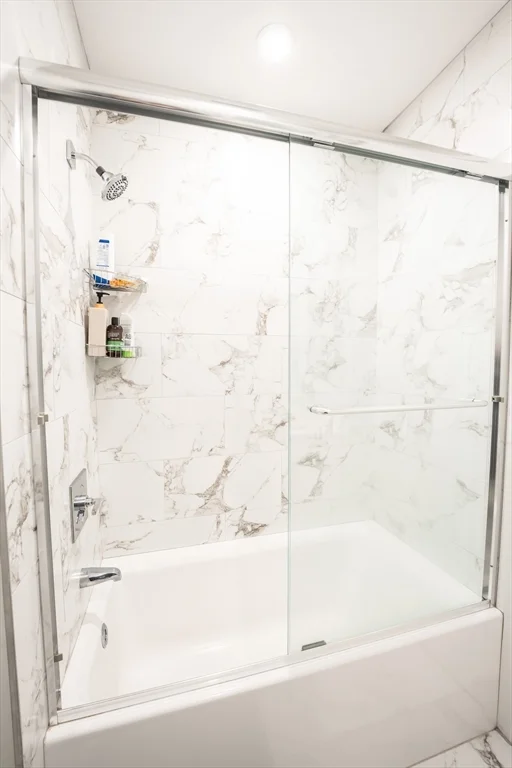 2 bed, 2 bath apartment for rent at 11 Minot Unit 203, Dorchester — photo 14 of 16